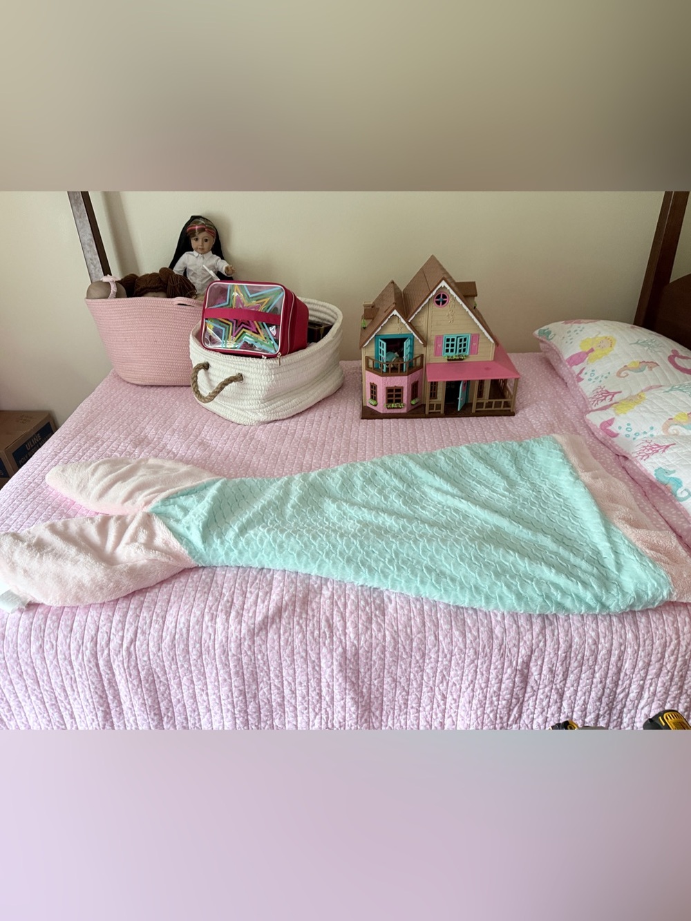 Plush Mermaid Tail Blanket - Pink and Light Blue